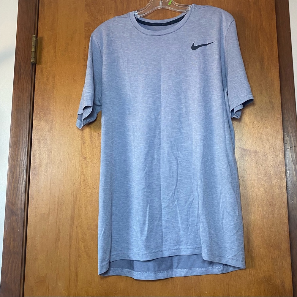 GUC Men’s sz L Nike Dri-Fit Athletic Tee Shirt